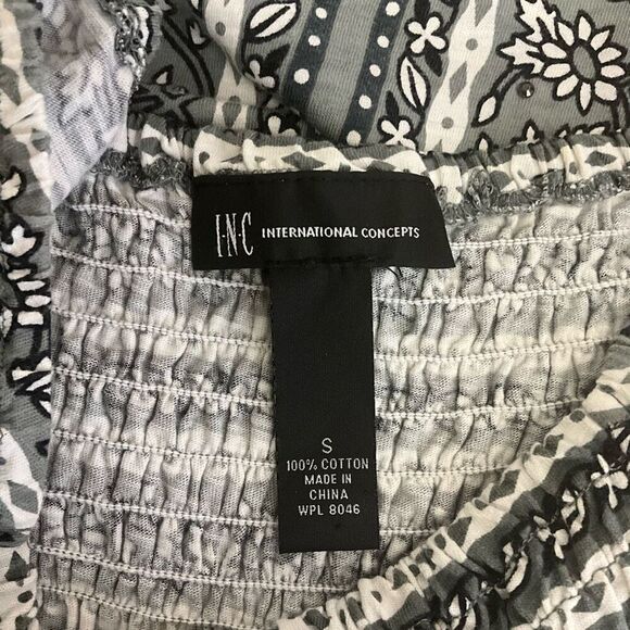 INC Gray Patterned Women's Top - Picture 11 of 13